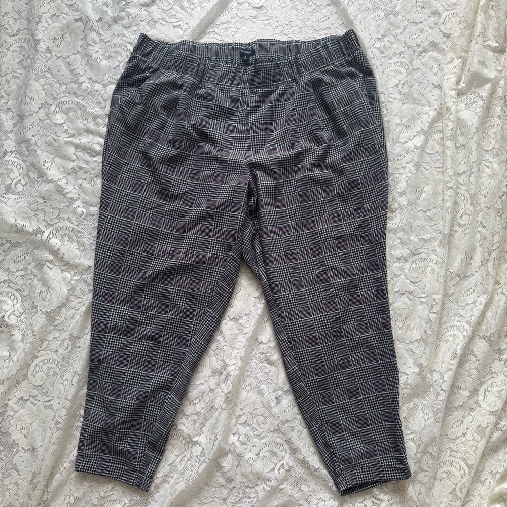 Torrid Slim Taper Studio Ponte High Rise Tie Pant Houndstooth Plus Size 3